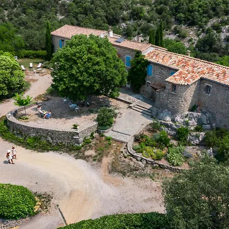 Сasa de vacaciones Ideal Famille Et Groupe Mas Dans Les Cevennes Piscine Plages Privees Cadre Exceptionnel Convivialite Calme Vignoble Parking Gratuit Borne Electrique Animaux Acceptes - Wifi Causse-de-la-Selle