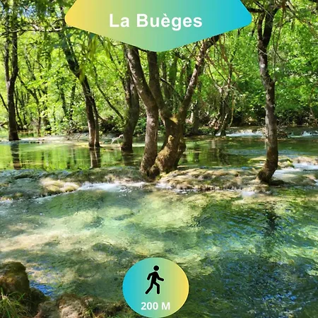 Сasa de vacaciones Ideal Famille Et Groupe Mas Dans Les Cevennes Piscine Plages Privees Cadre Exceptionnel Convivialite Calme Vignoble Parking Gratuit Borne Electrique Animaux Acceptes - Wifi